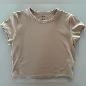 Uniqlo Dry Stretch Cropped T Shirt Womens Medium Nude Short Sleeve - NWOT